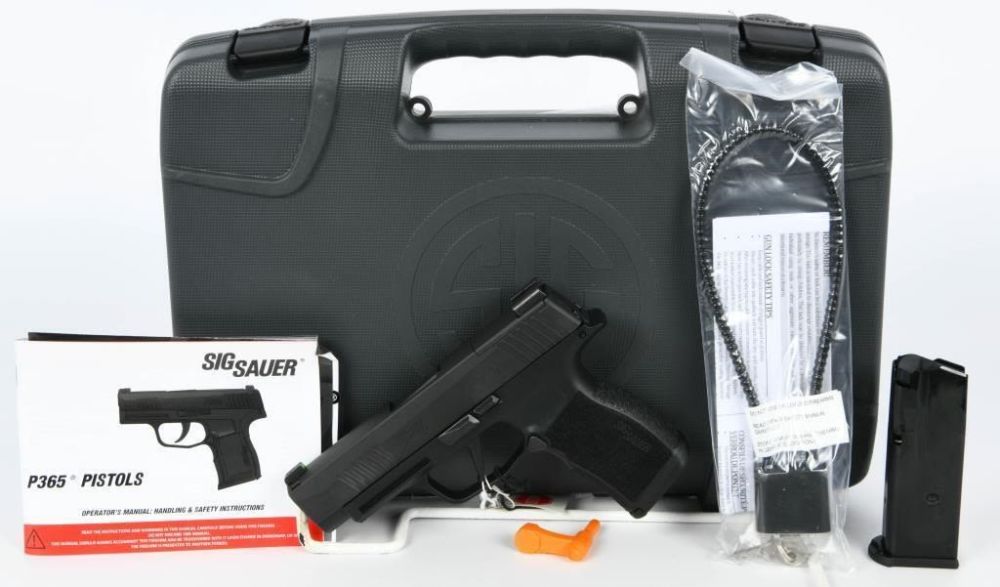 Lot 1458: SIG Sauer P365XL 9mm Semi-Auto Pistol
