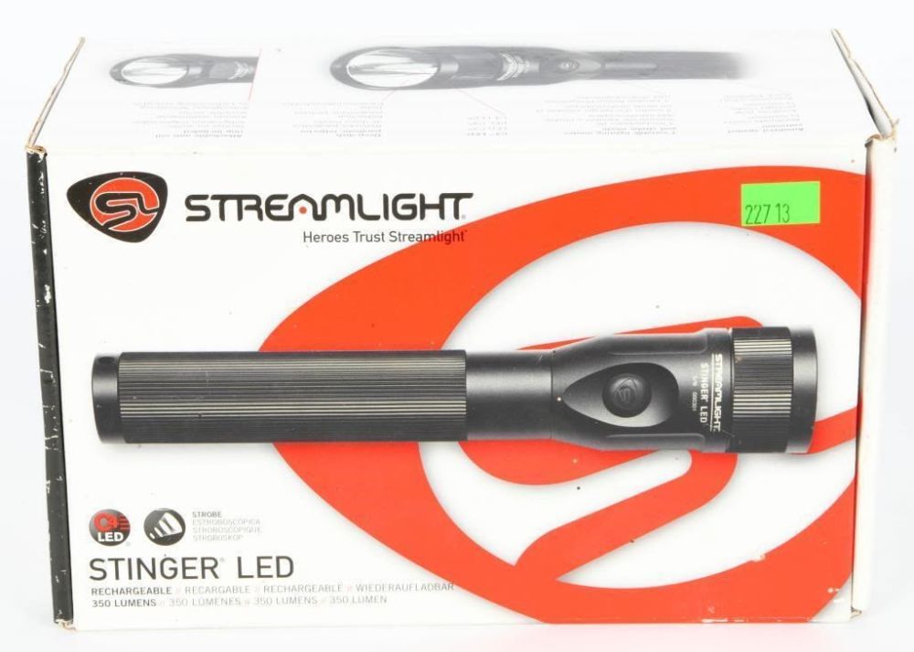 Lot 1487: NIB Streamlight Stinger LED Rechargeable