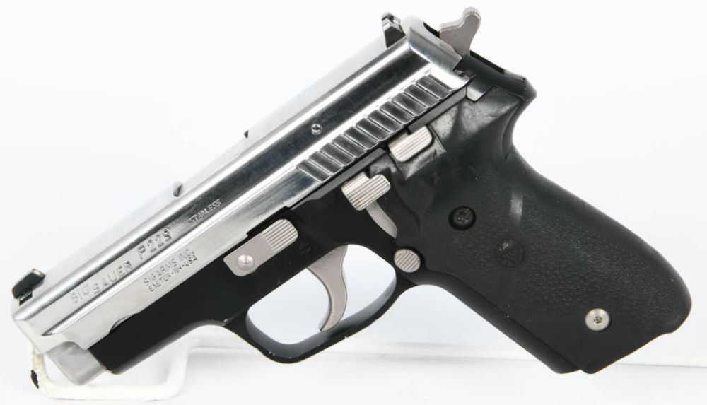 Lot 1668: Sig Sauer P229 Stainless Semi Auto Pistol .40 S&W