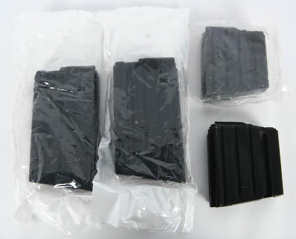 Lot 1715: 2 20 Round .308 Mags & 2 10 Round .308 Mags