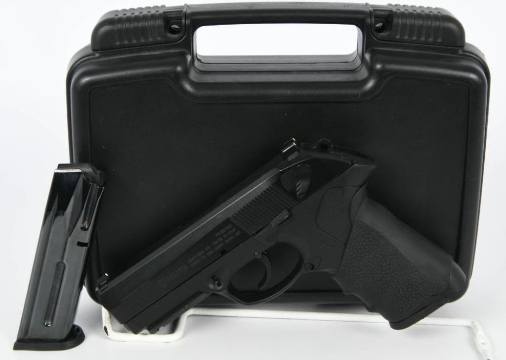Lot 1920: Beretta PX4 Storm Semi Auto Pistol 9MM