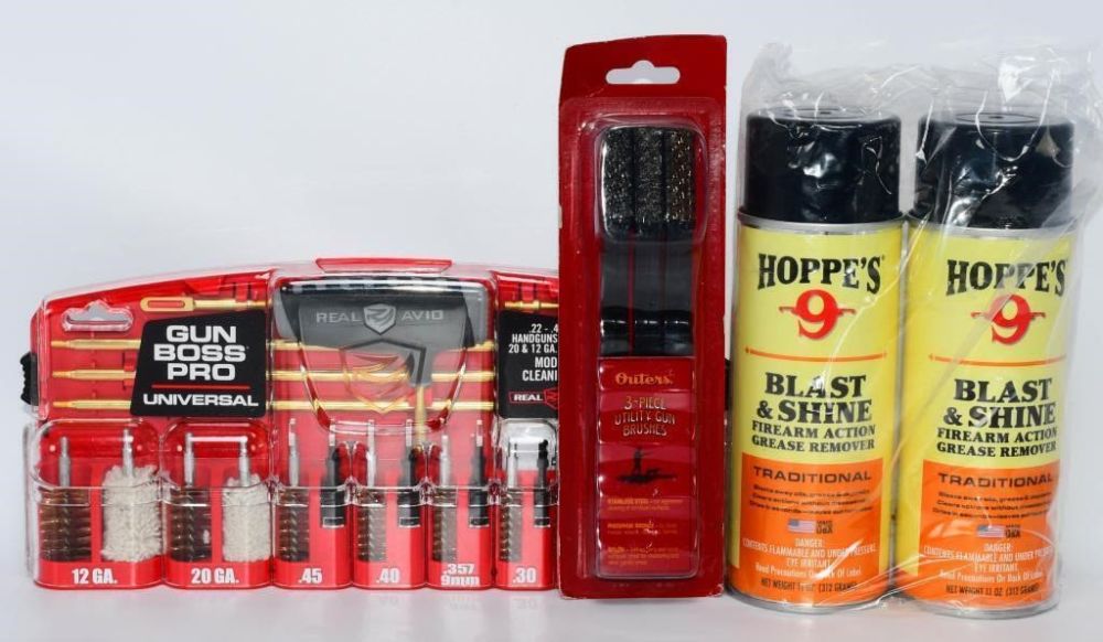 Lot 1976: New in the Package Gun Cleaning Kit & Accessories