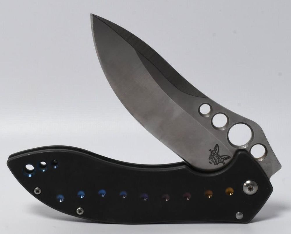 Lot 254: Benchmade Blackwood Skirmish Folder PlainEdge Knif