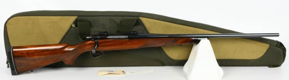 Lot 336: Weatherby Vanguard Bolt Action Rifle .338 Win Mag