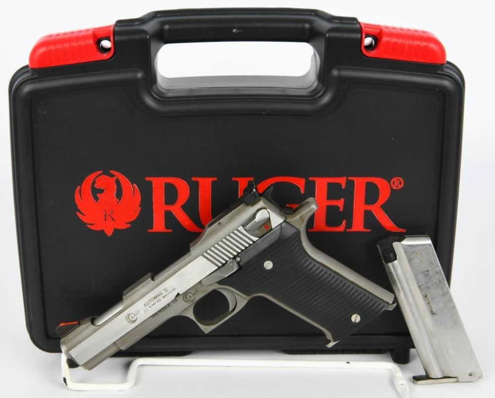 Lot 393: AMT Automag Semi Auto Pistol .22 Magnum