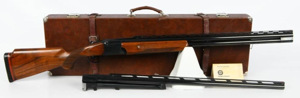 Lot 396: Luigi Franchi Two Barrel Cased Shotgun Set 12 Ga