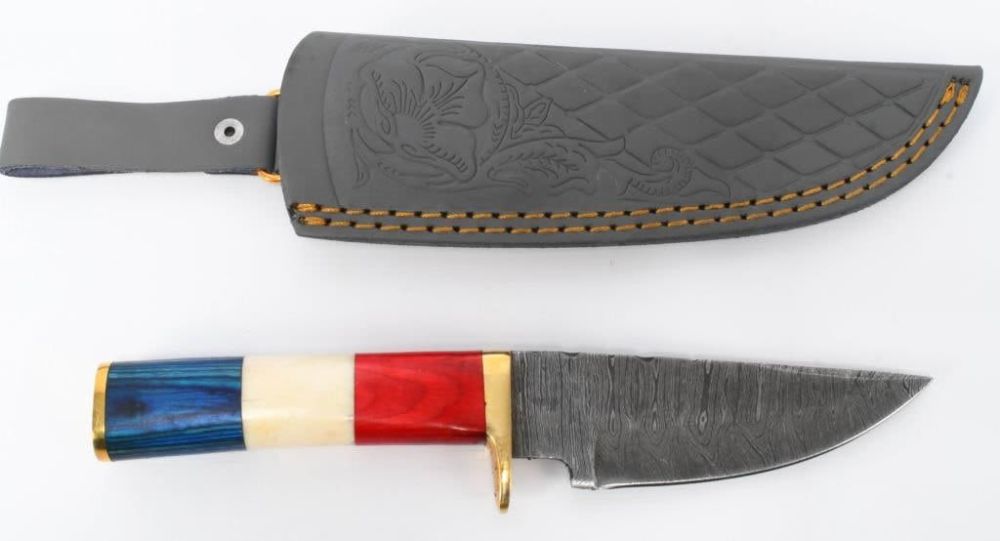 Lot 404: Hand Made Damascus Fixed Blade Knife W/ Sheath