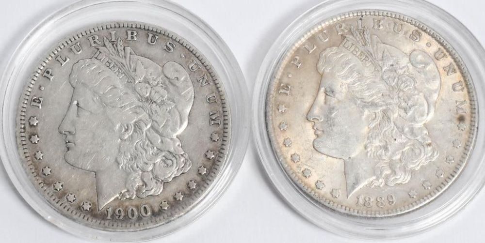 Lot 440: 2 US Collector Morgan Silver Dollar Coins