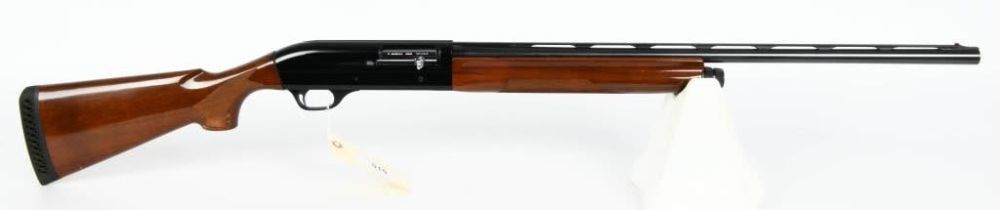 Lot 515: Benelli Super 90 Semi Auto Shotgun 20 Gauge