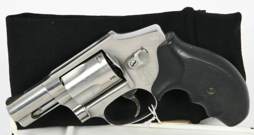 Lot 537: Smith & Wesson Model 640-1 Hammerless .357 Magnum