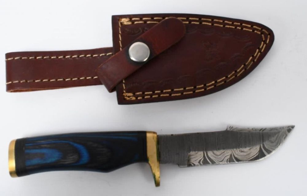 Lot 1067: Hand Made Damascus Fixed Blade Knife W/ Sheath
