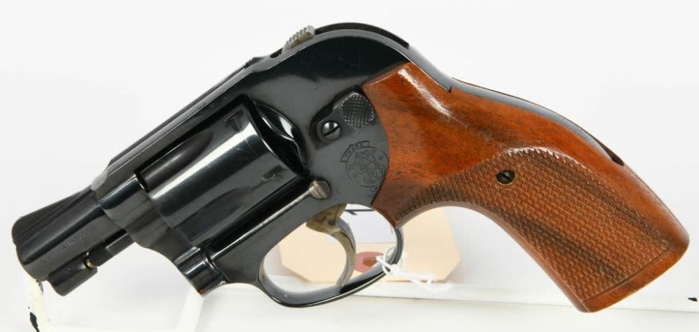 Lot 1139: Smith & Wesson Model 49 Bodyguard .38 S&W Special
