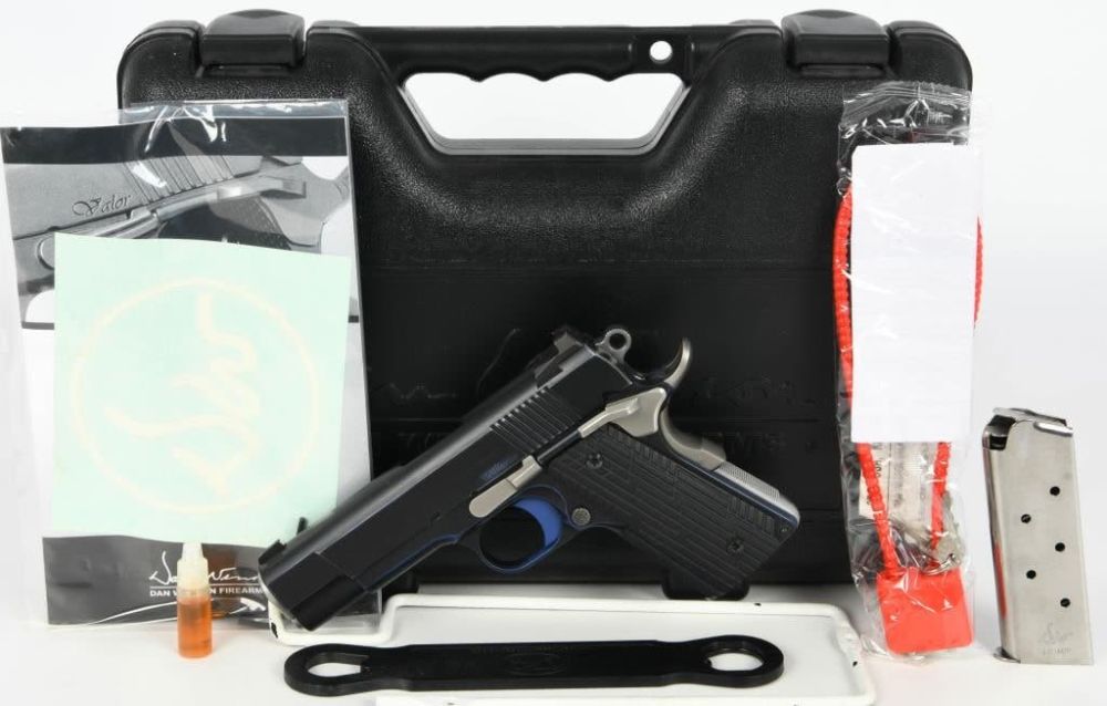 Lot 1229: Dan Wesson Valkyrie Match Semi Auto 1911 Pistol 45