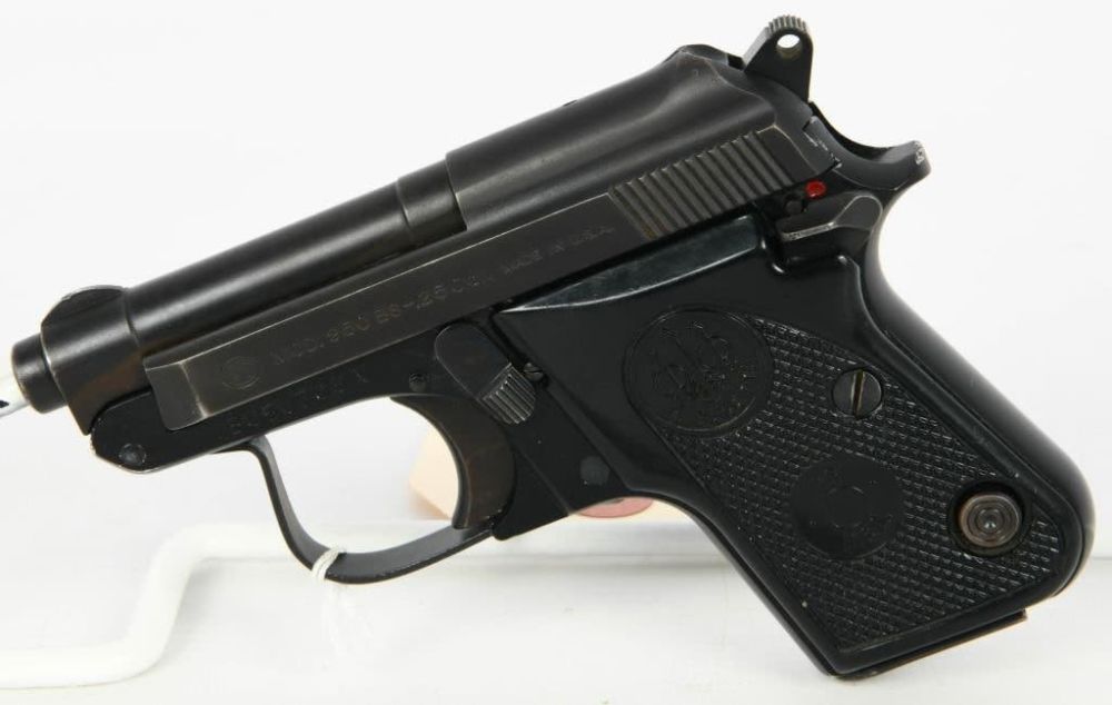 Lot 1298: Beretta Model 950 BS Semi Auto Pistol .25 ACP