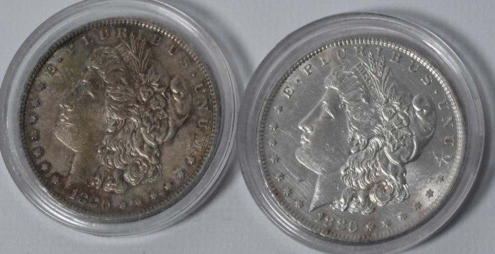 Lot 1310: 2 US Collector Morgan Silver Dollar Coins Dated