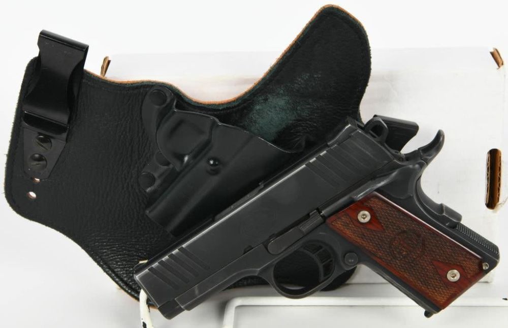 Lot 1319: STI International LS9 Semi Auto Pistol 9MM