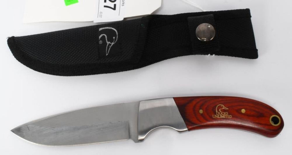 Lot 1427: Ducks Unlimited Fixed Blade knife Rosewood grips