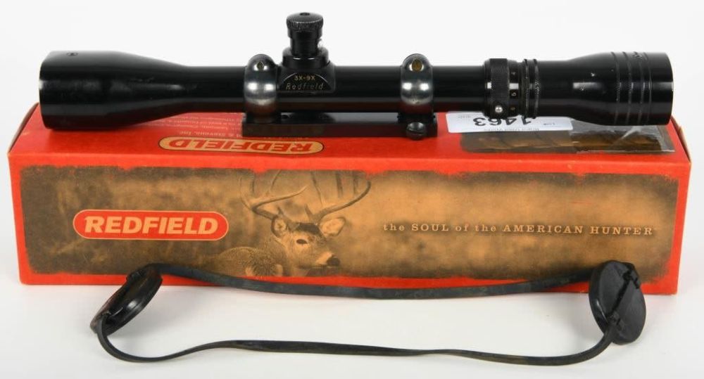 Lot 1463: Vintage Redfield 3X-9X Wide Angle Rifle Scope
