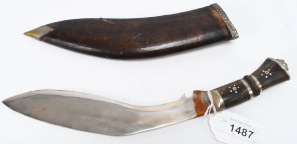 Lot 1487: Gift of the dying Gurkha "The Lion Head Kukri."w/S