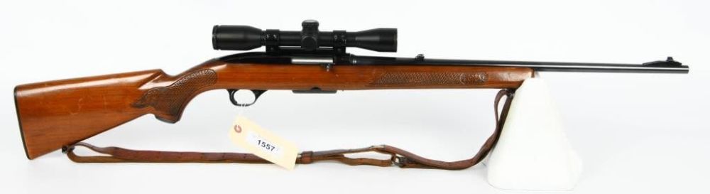 Lot 1557: Winchester Model 100 Semi Auto Rifle .308 Win