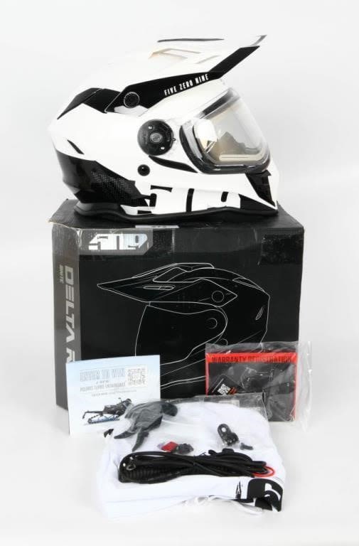 Lot 272: Delta R3 Ignite Five O Nine Helmet XL