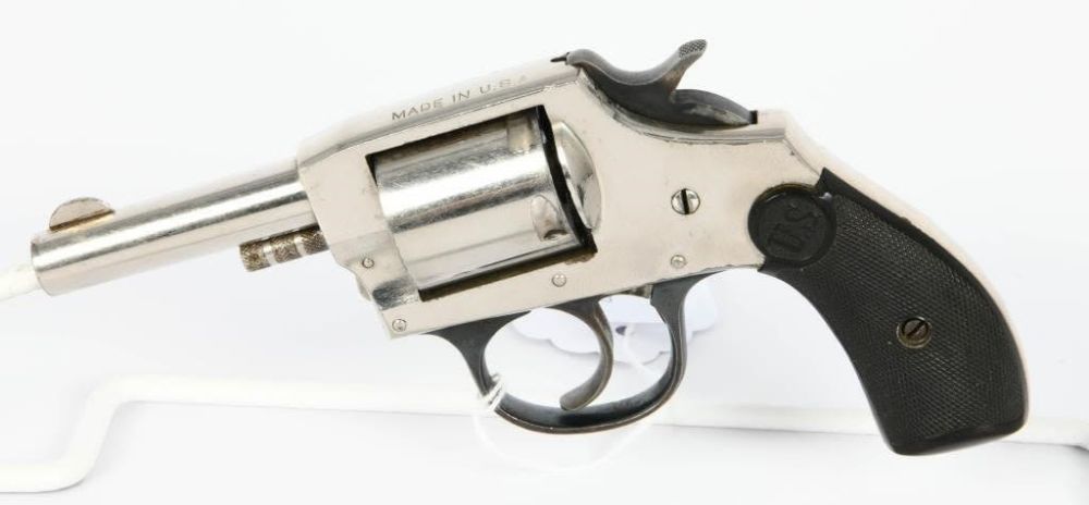 Lot 294: US Revolver Co. Double Action Revolver .32 Caliber