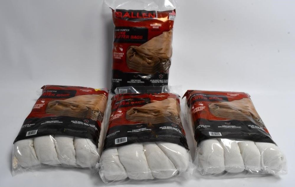 Lot 392: (4)Allen Deluxe Quarter Bags ELK and Caribou  New