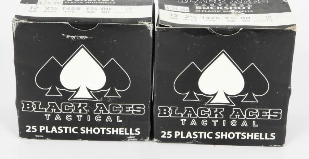 Lot 487: 50 Rounds of 12 Gauge 00 Buckshot Black...