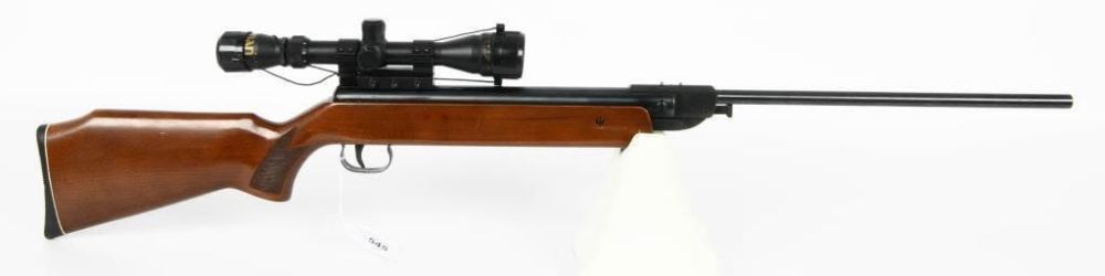 Lot 545: JG Anchutz  335 4.5mm Airgun  W/Beeman Scope