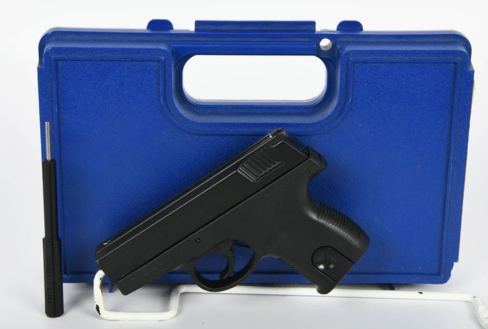 Lot 546: Smith & Wesson Model SW380 Semi Auto Pistol .380