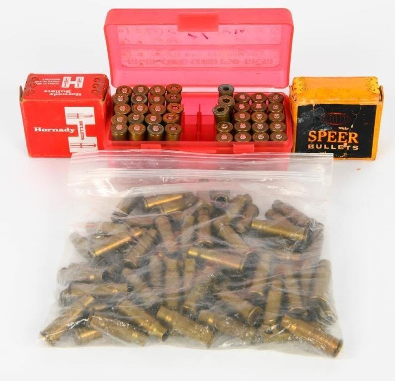 Lot 571: Reloading accessories: Bullets, Brass & 20 rds