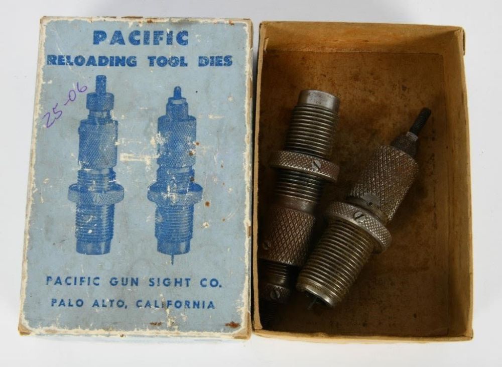 Lot 596: Vintage Pacific Reloading Tool Dies .25-06