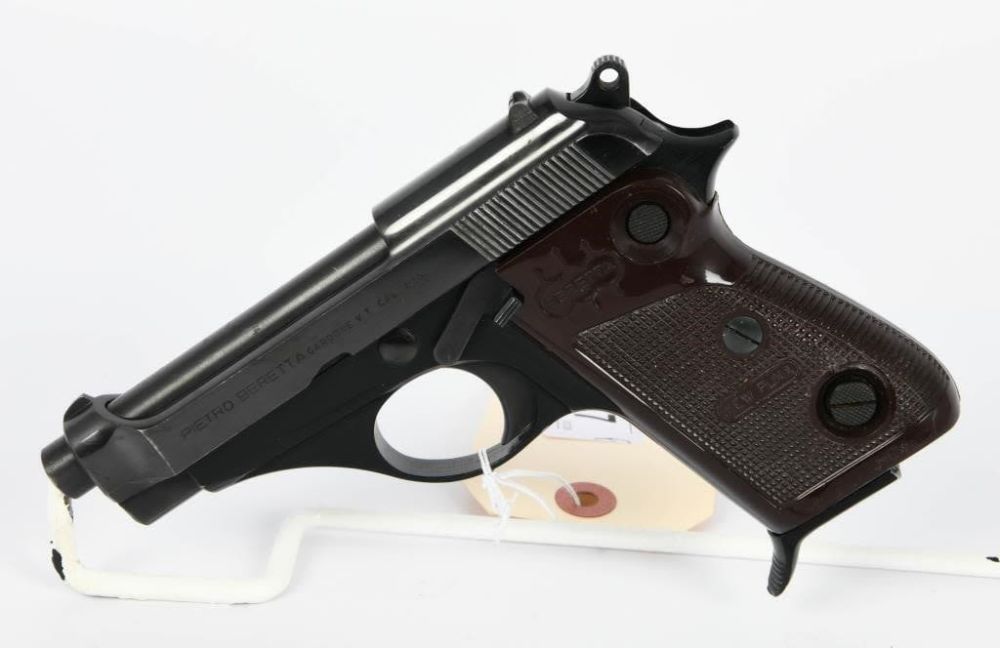 Lot 1077: Beretta Model 70 Semi Auto Pistol 7.65 Caliber