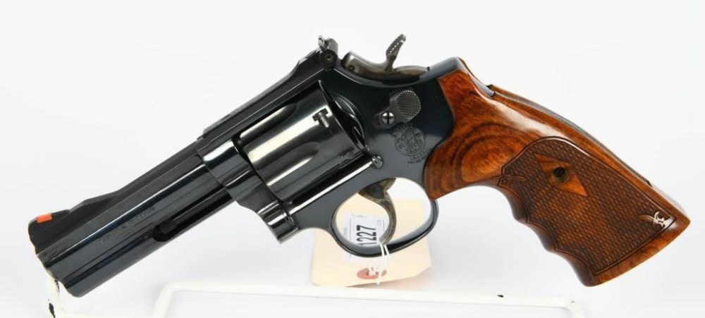 Lot 1227: Smith & Wesson Model 586-8 Revolver .357 Magnum