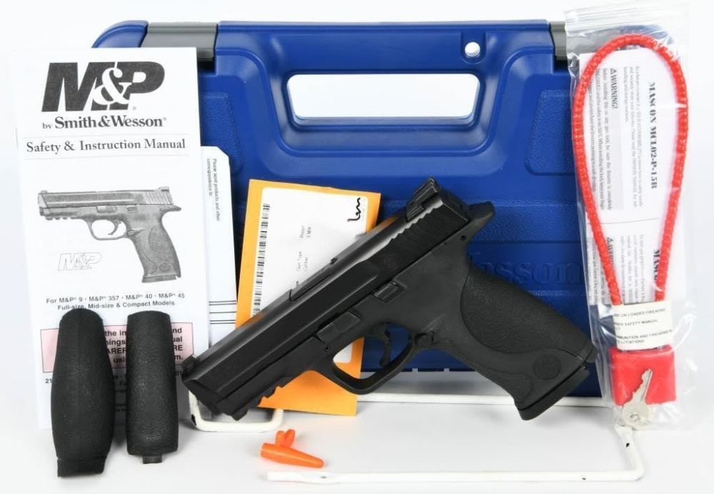 Lot 1275: Smith & Wesson M&P 9mm w/ Night Sights