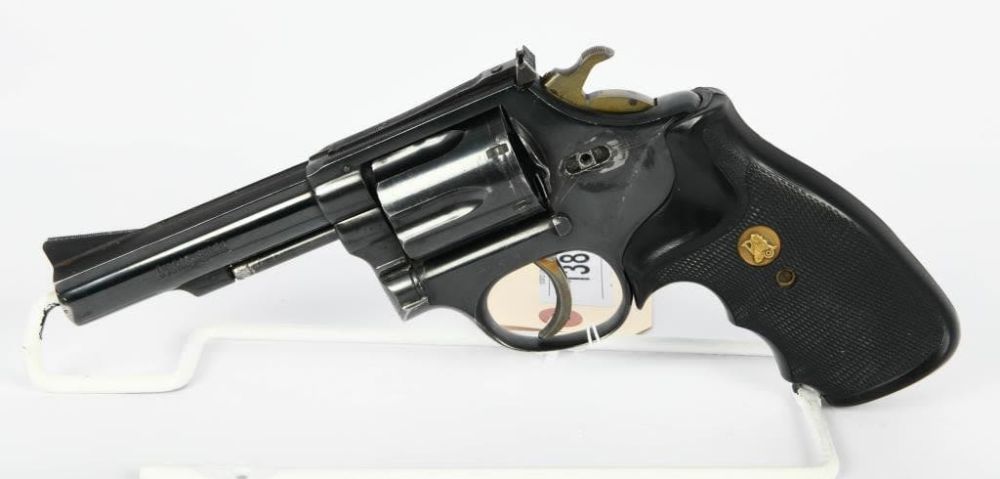 Lot 1383: Taurus Revolver PARTS ONLY Gun .38 Special