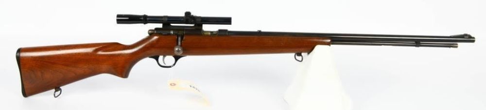 Lot 1428: Marlin Model 81-DL Bolt Action Rifle .22 LR