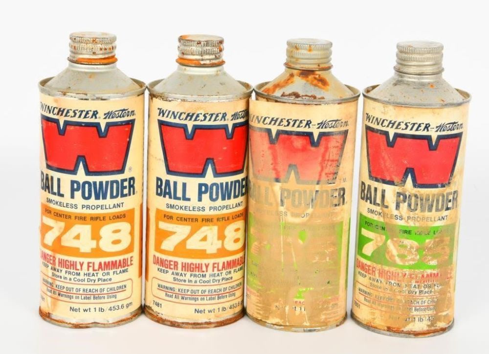 Lot 1490: 4 Lbs Of Winchester Western 748 & 785 Gun Powder