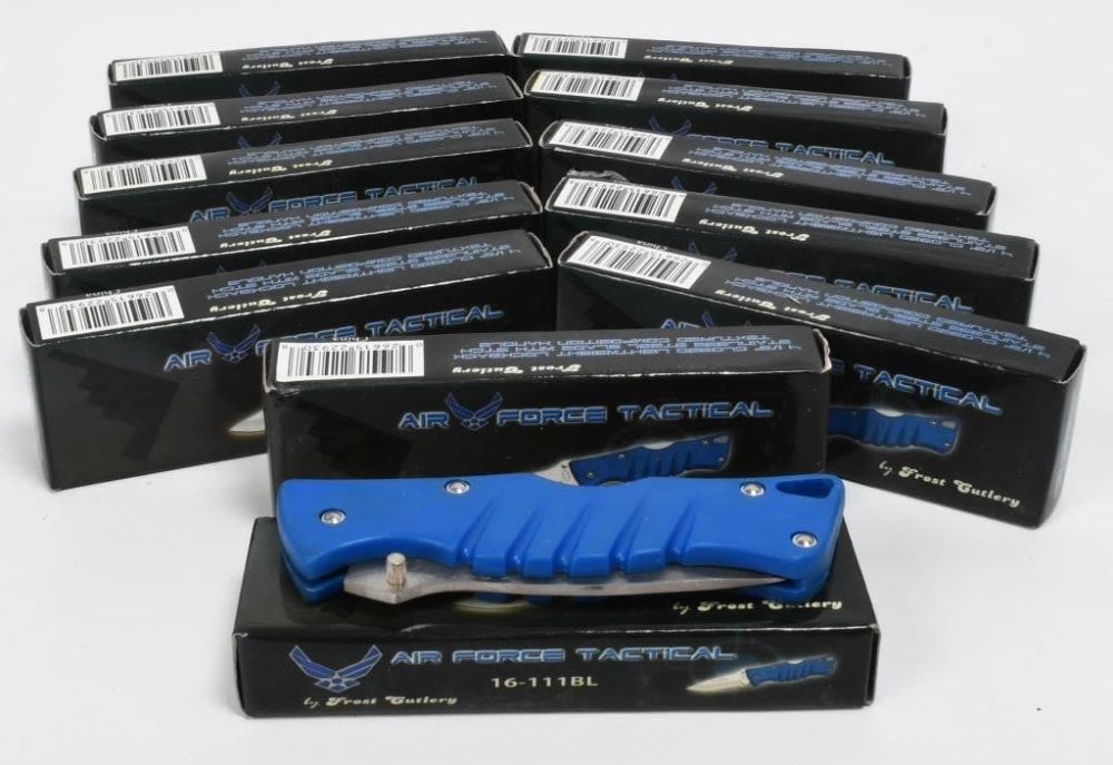 Lot 1559: 12 New in Box Frost Cutlery Air Force Tactical