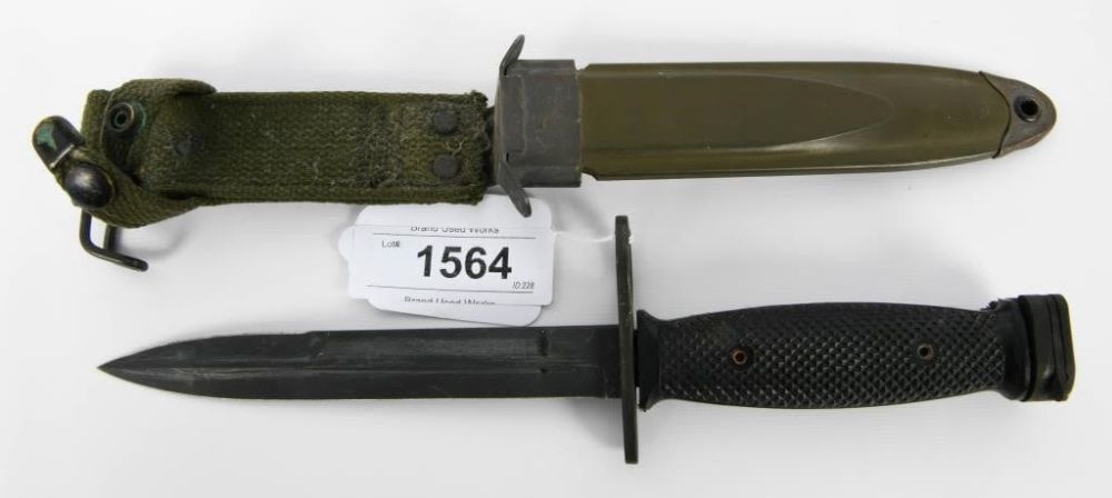 Lot 1564: U.S. M7 Bayonet & Scabbard