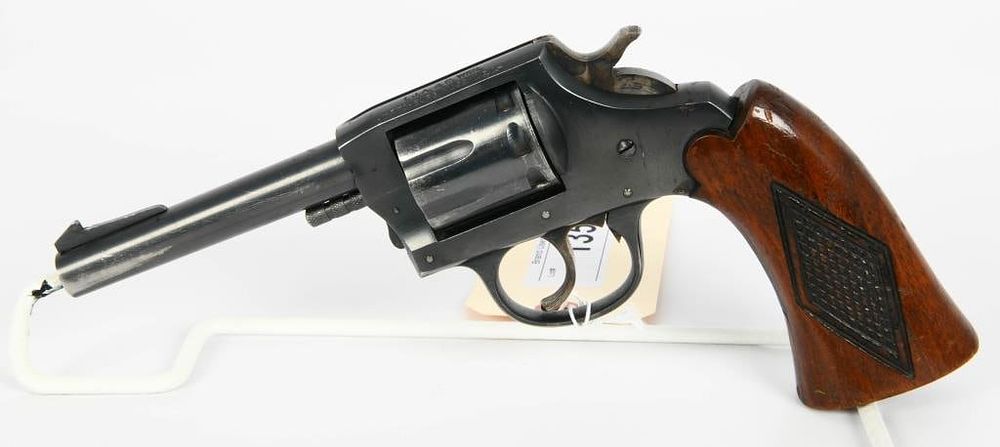 Lot 135: Iver Johnson Target Sealed Eight Revolver .22 LR