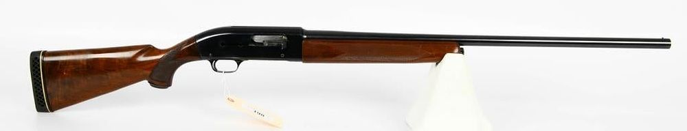Lot 198: Winchester Model 50 Featherweight Shotgun 12 Gauge