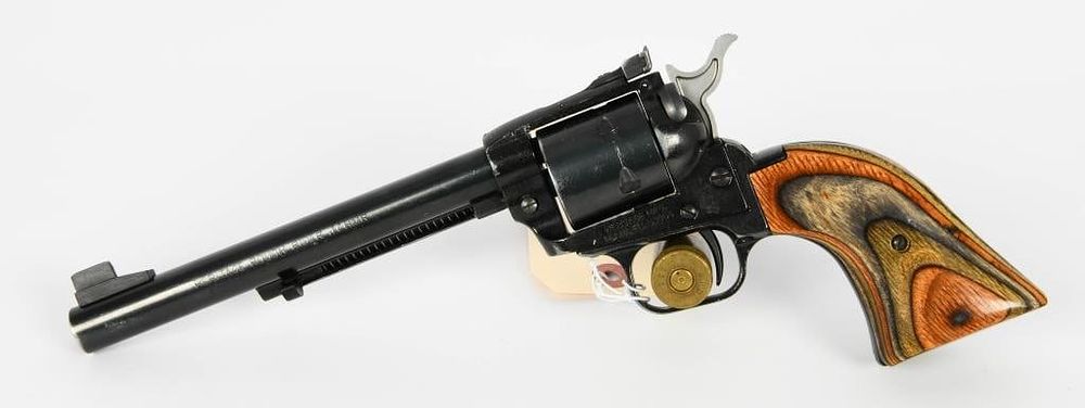 Lot 231: Herritage Rough Rider Revolver .17 HMR