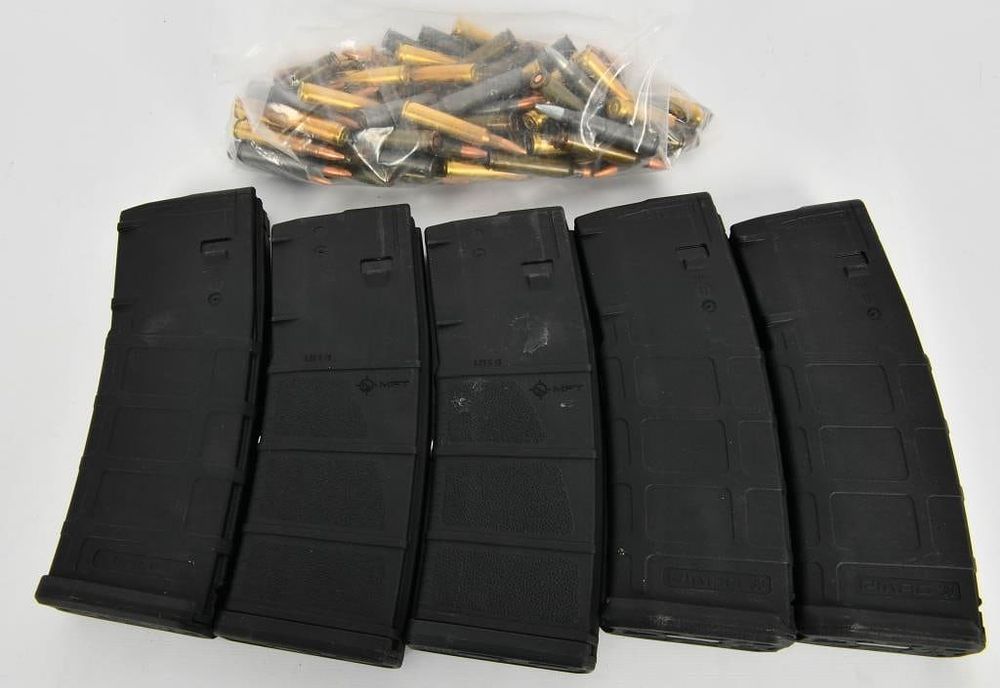 Lot 578: Approx 70 Rds Of .223 Ammo & 5 AR Magazines