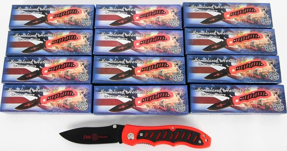 Lot 1379: Lot of 12 New Frost Cutlery Homeland Heroes Knives