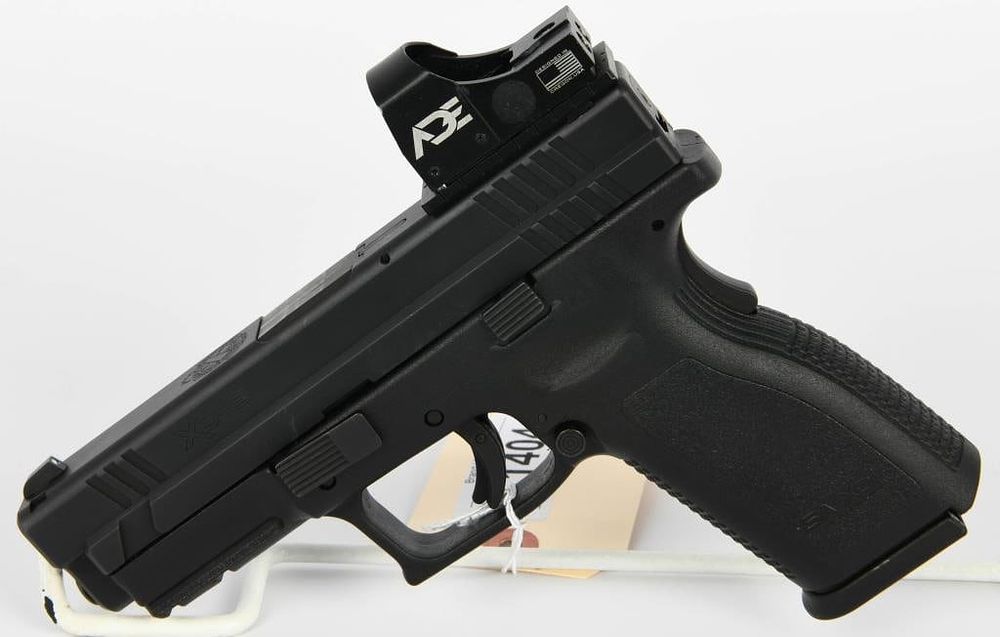 Lot 1404: Springfield XD-9 Semi Auto Pistol 9MM