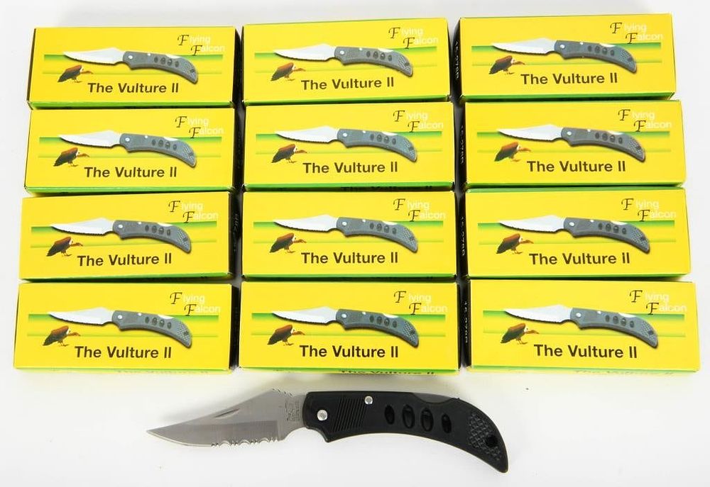 Lot 1499: Lot of 12 New Frost Cutlery Vulture II Knives