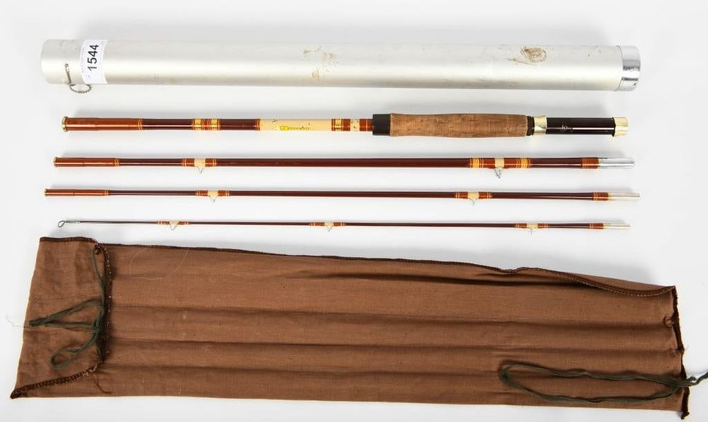 Lot 1544: Garcia B541 B 8' Dry Fly action Rod & Holder