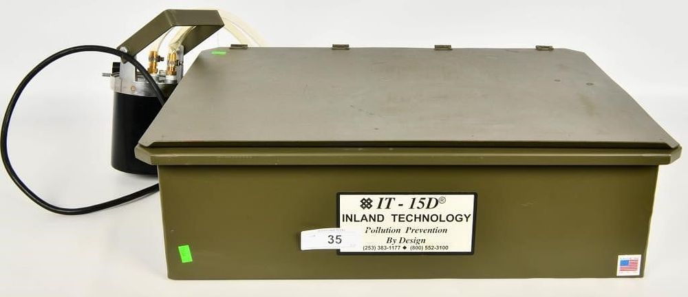 Lot 35: Military IT-15D Degreaser Partswasher