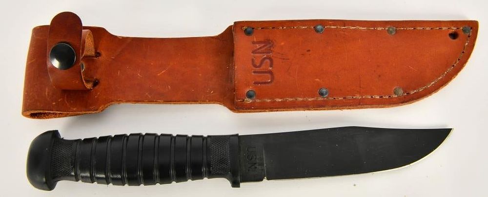 Lot 227: Colonial Prov. RI USN Fixed Blade Knife & Leather
